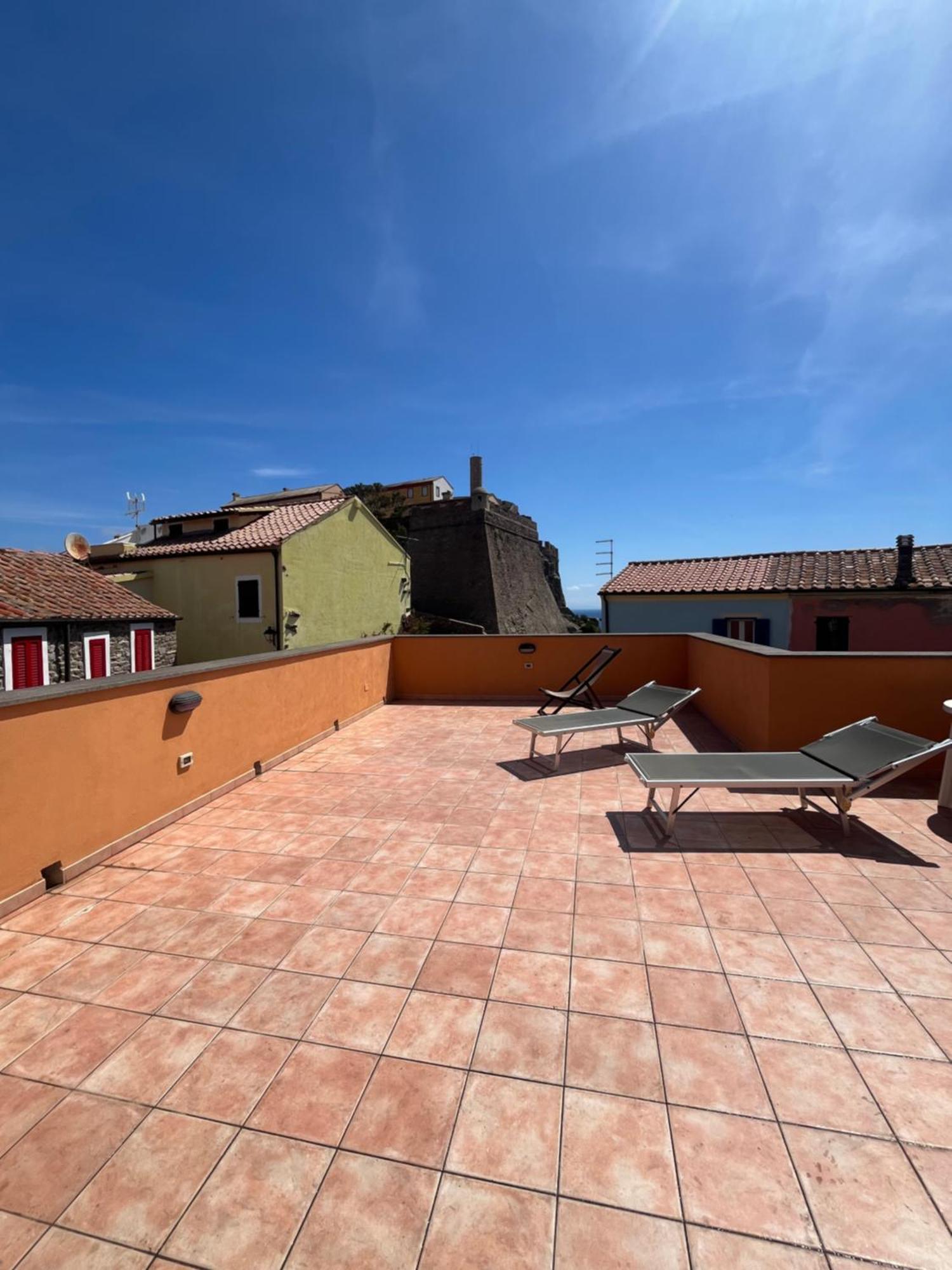 Villa Casa Vista Castello Capraia Exterior foto